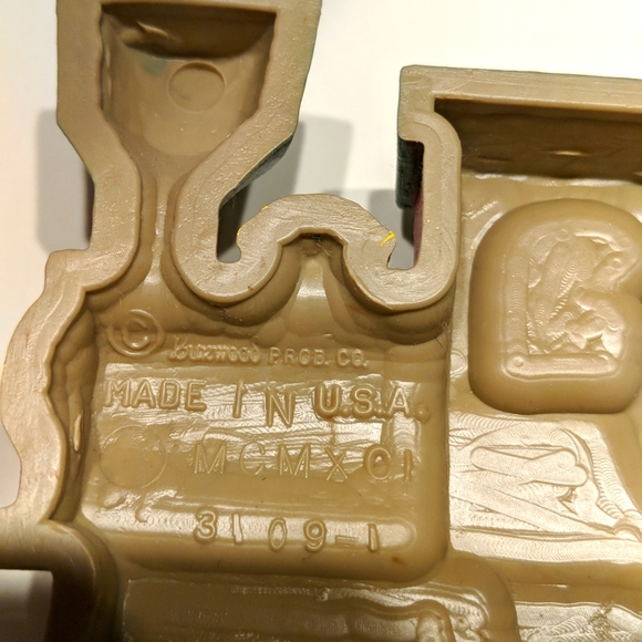 Burwood Circus Train theme set of 2 wall hangings - Picture 5 of 7